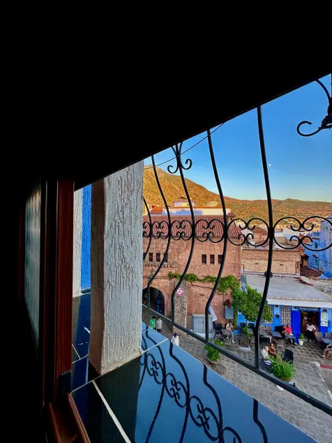 Apartment near Bab Souk - Image 1