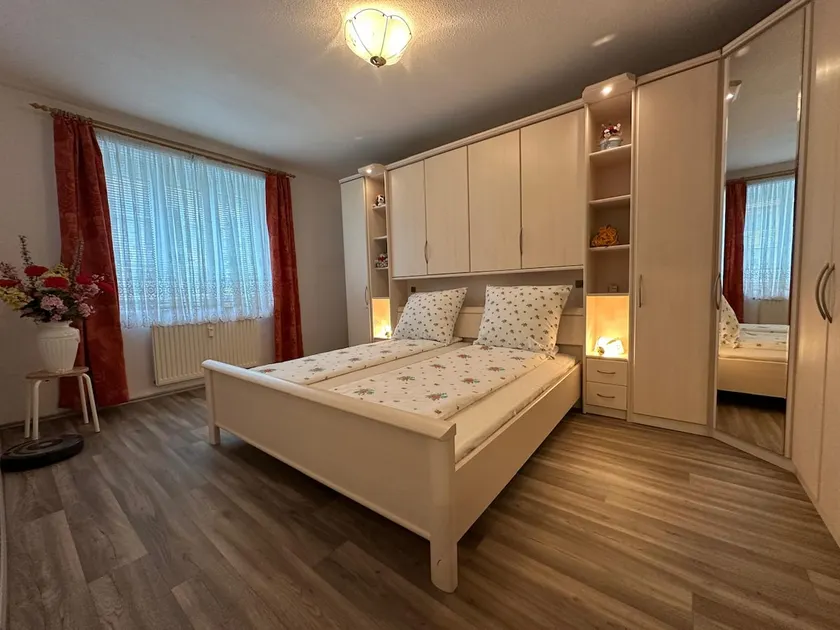2-room apartment near the center - Image 1