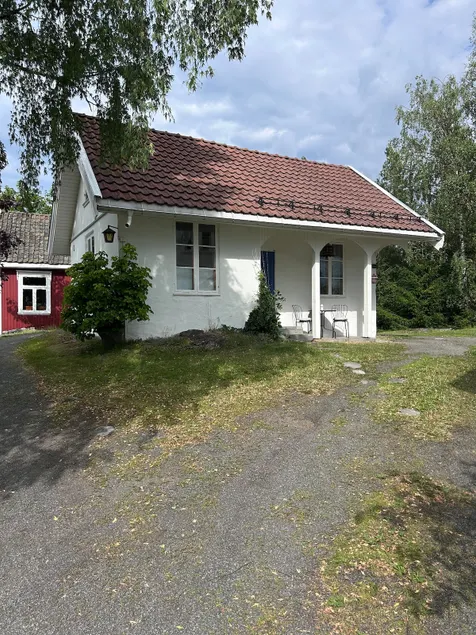 Tovsrud Farm Guest House - Image 1