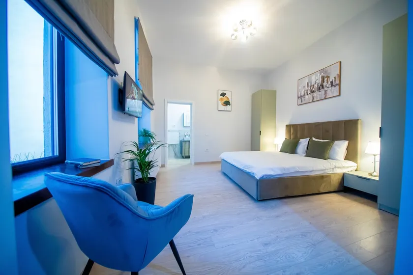 H&H Luxury Apartments/1 - Image 1