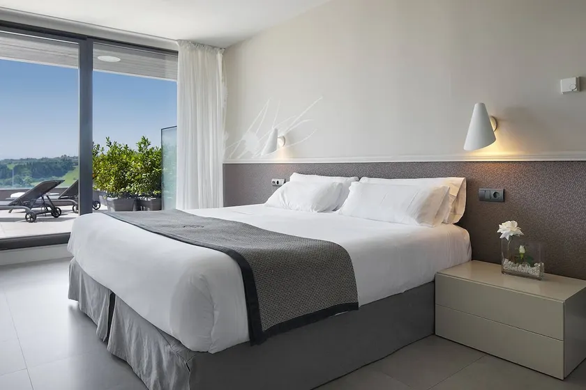 Basoa, 1-bedroom apartment with terrace - Image 1