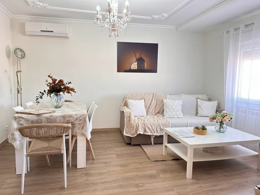 Rucio: Three-bedroom apartment - Image 1
