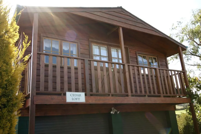 Cedar Cottages Blackmans Bay - Cedar Loft - Image 1