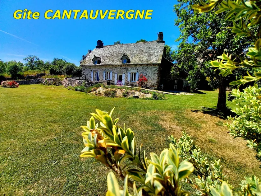 GITE4*IN THE HEART OF AUVERGNE WITH BALNEO AND SAUNA - Image 1