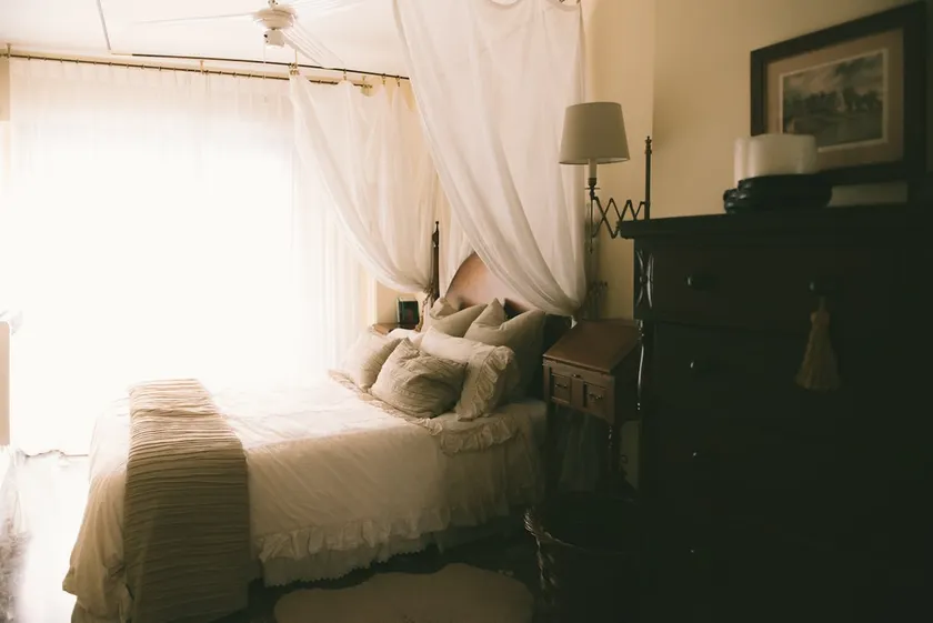 Bright apartment in the city center - Image 1