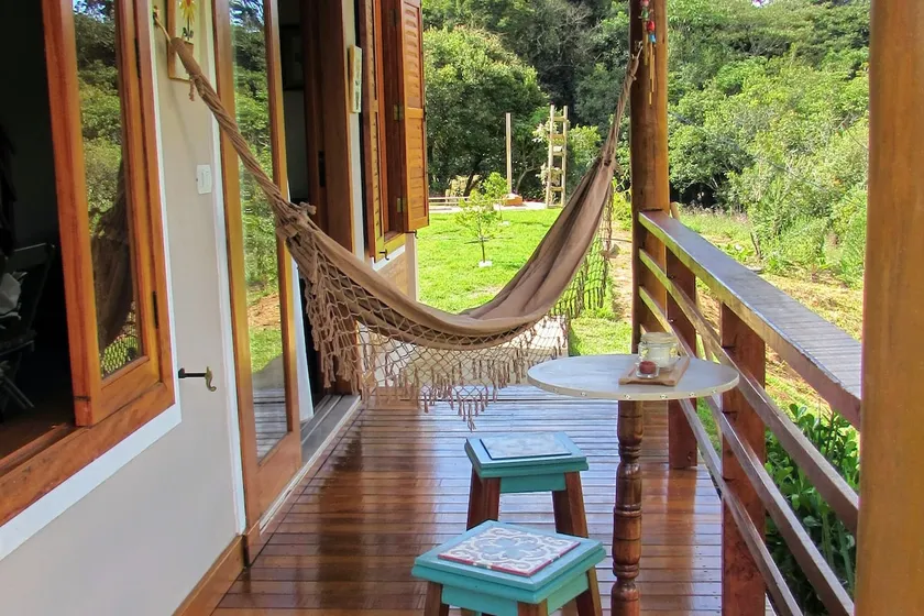 Charming chalet in Bueno Brandão - Image 1