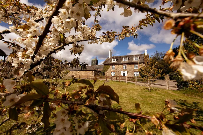 Luxury Manor House for 16 People - Image 1