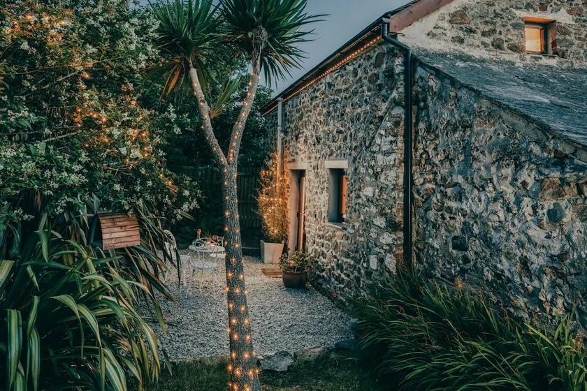 Romantic Converted Barn Perfect St Agnes Location - Image 1