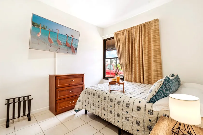 Cozy One Bedroom Air conditioned Apartment - Image 1