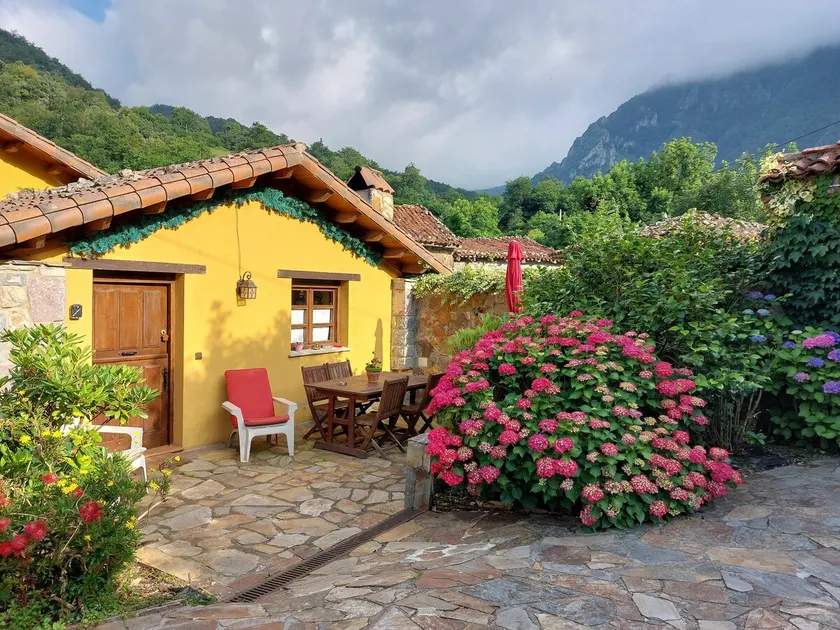 El Palacio country house, house with double Jacuzzi. - Image 1