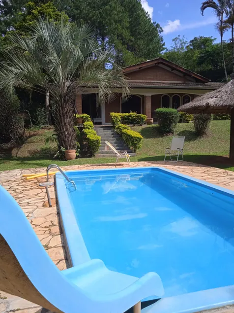 Farm in a gated community in Segurança - Image 1