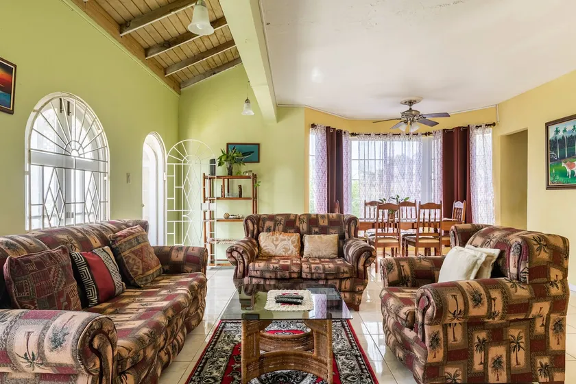 Beautiful Columbus Heights, Ocho Rios, Jamaica - Image 1