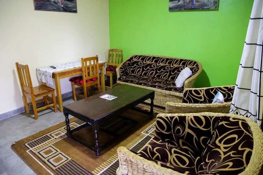 home away from home Afrikana Yard. House for four. - Image 1