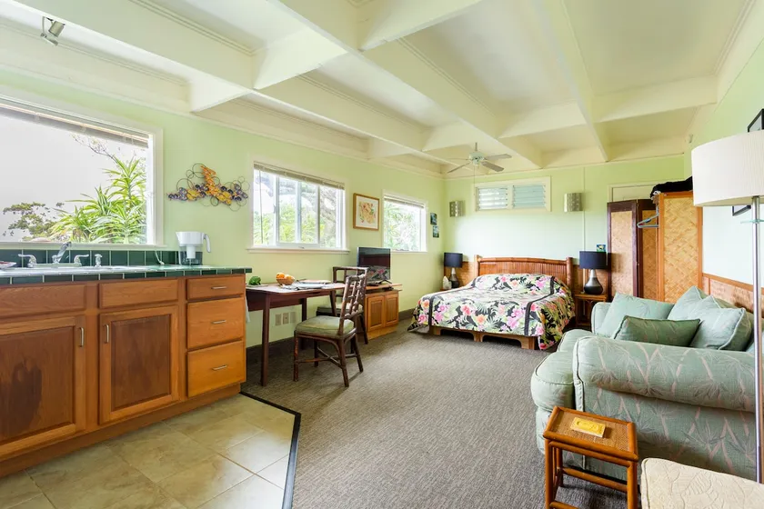 Quiet and Private Up In Hawi - Image 1