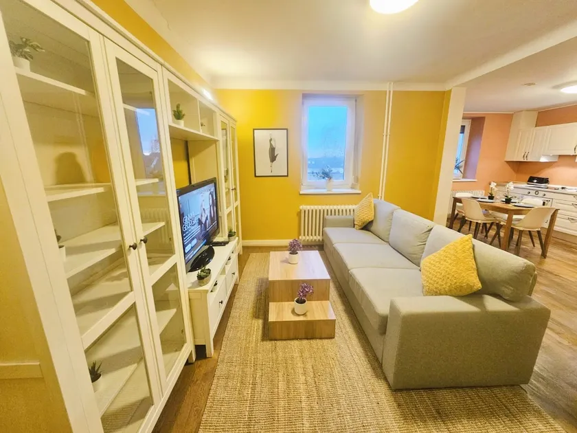 Relaxing 1 bedroom apartment in Limpertsberg - Image 1