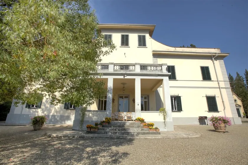 700' Villa in the heart of Chianti - Image 1