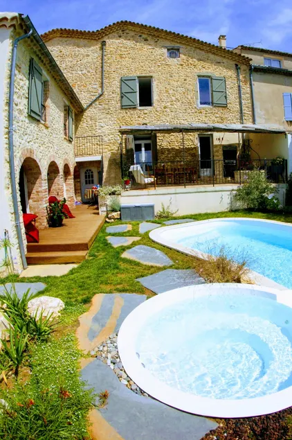 Charming house in Alès with pool & Jacuzzi - Image 1