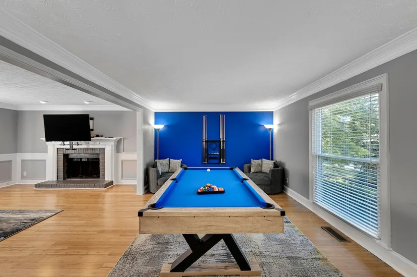 Retreat on Mountain Way - Image 1