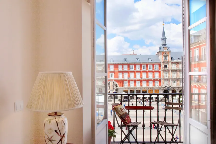 Charming view Plaza Mayor - Image 1