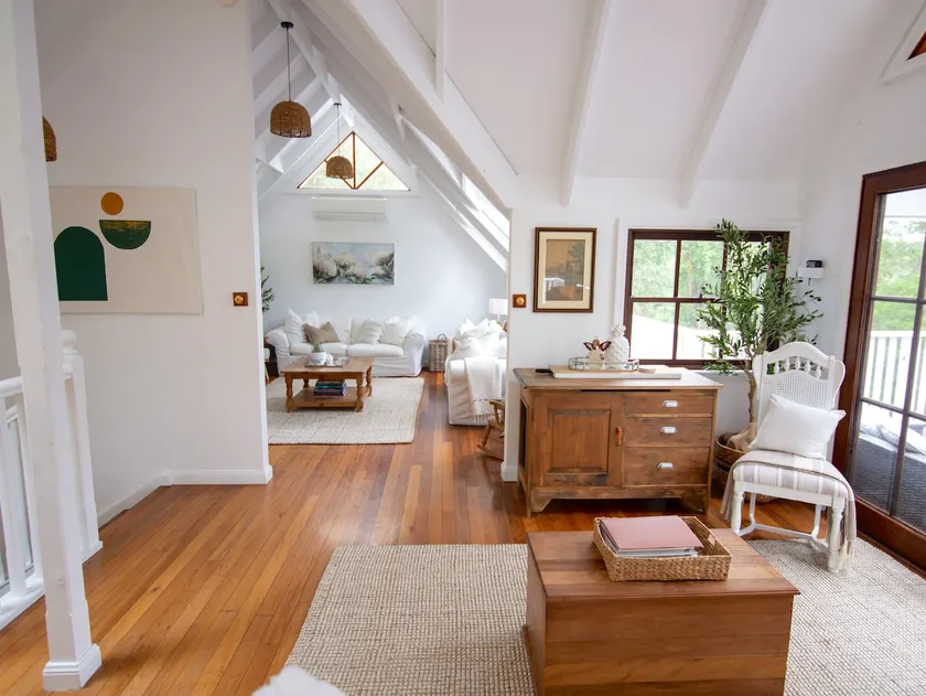 The Tree House - Image 1