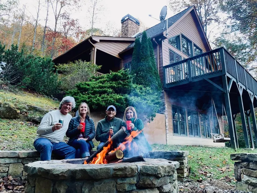 Chalet Stay | 3-Level Mtn Home w/ Majestic Views - Image 1