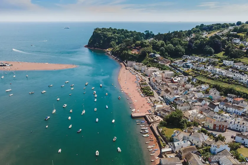 Luxury Beach Cottage on the fabulous Devon Coast - Image 1
