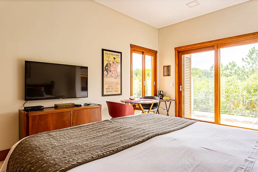 Beautiful suite near the beach - Image 1