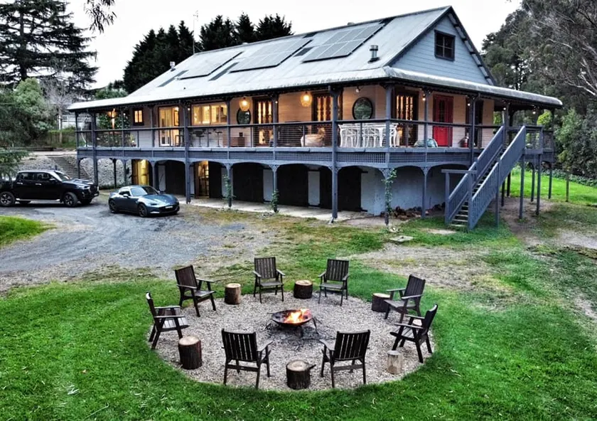 Peaceful Bundanoon luxury escape for 4-6 adults - Image 1