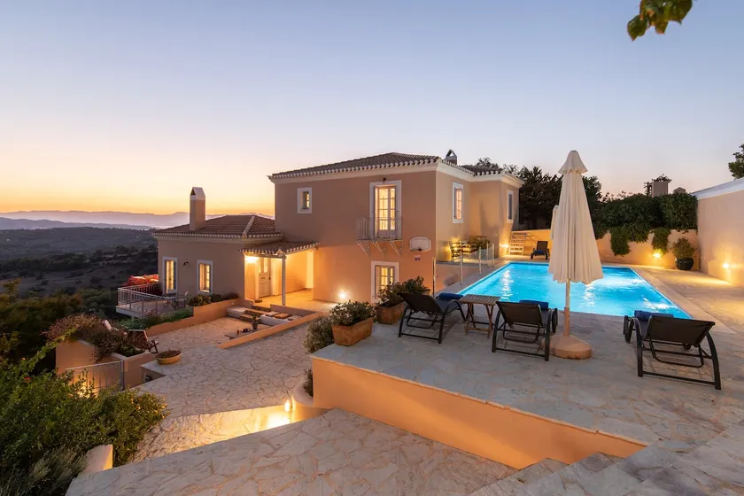 Villa Kallisti- A paradise with magical views - Image 1
