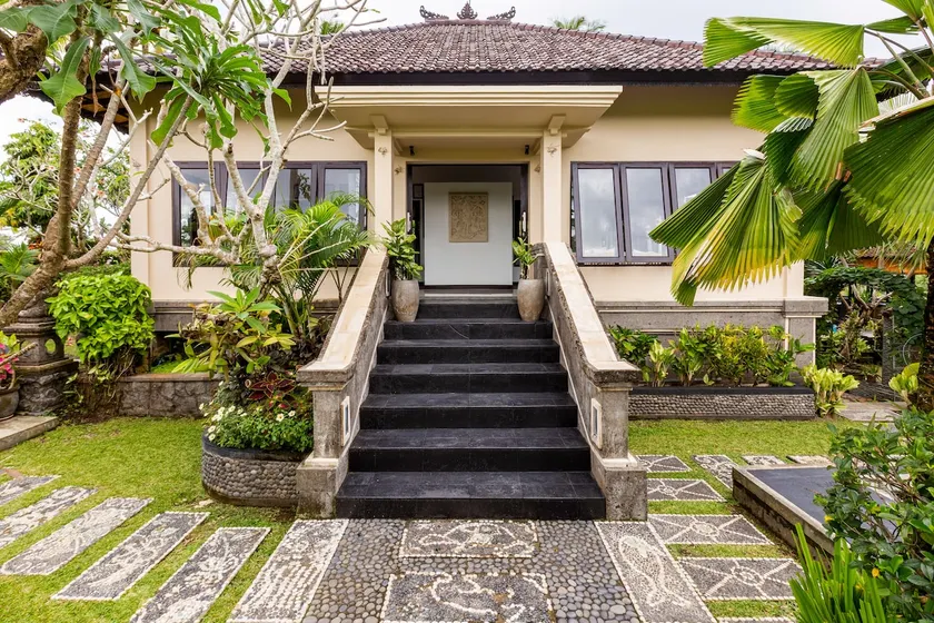 Villa Gede Private Guest House - Image 1