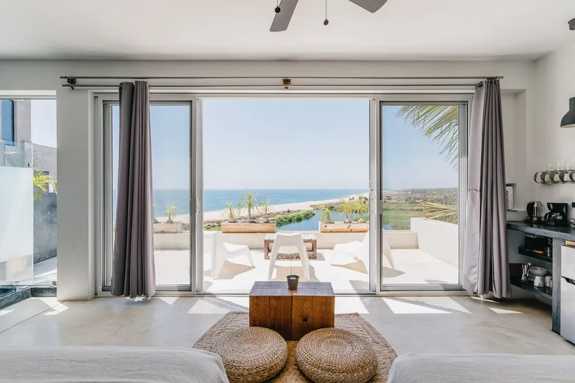 La Mar 9 Ocean View Villas - Image 1