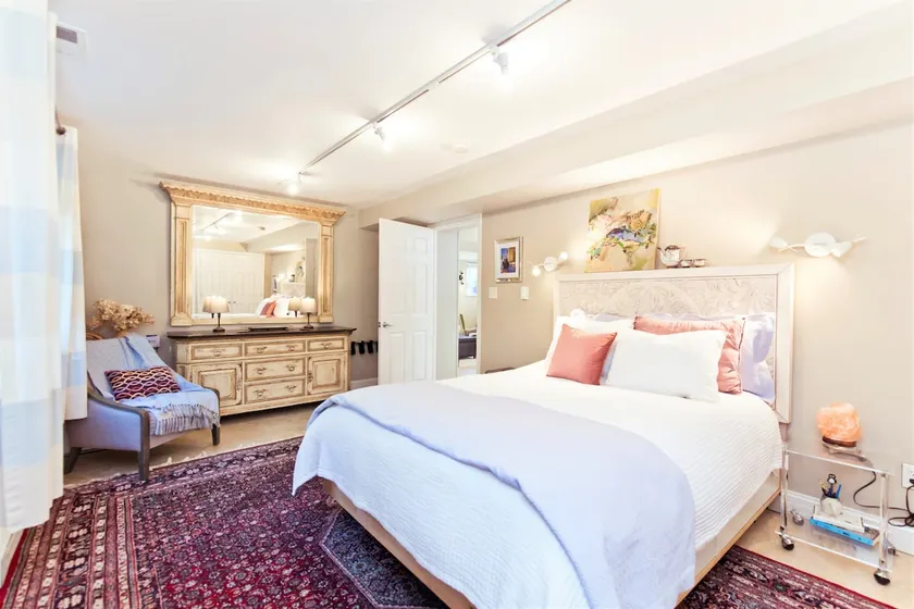 2 BDR Eco-friendly Flat Near Metro - Image 1