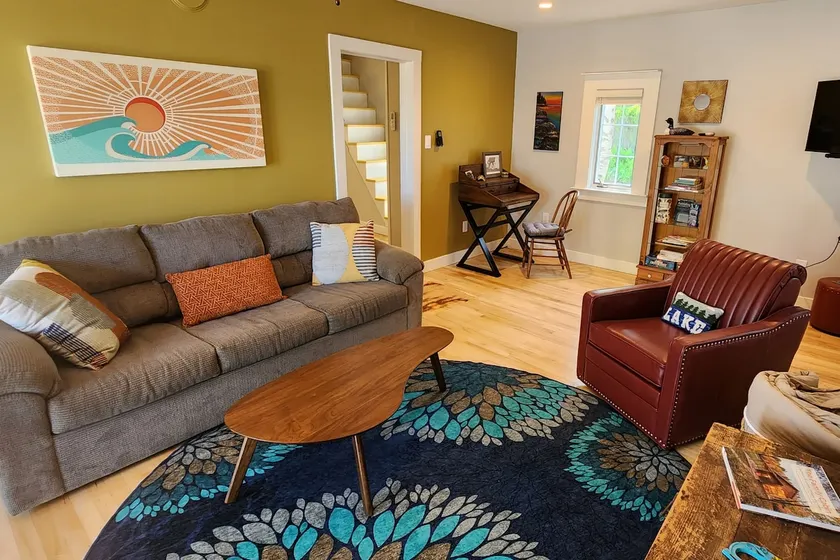 The Solstice Cottage - Image 1