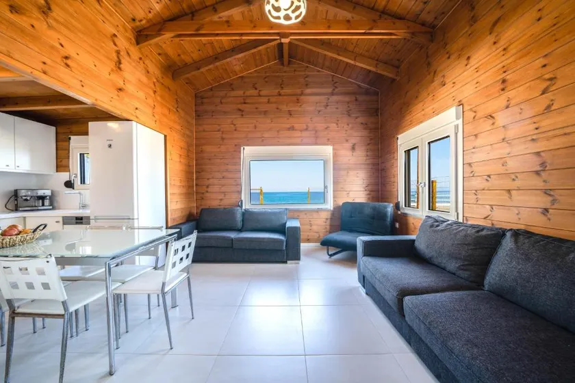 Terra Zeus - Wooden House Beachfront - Image 1