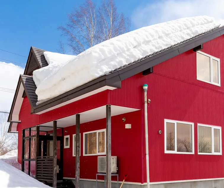 Niseko Red House near Hot Spring & Niseko Ski - Image 1