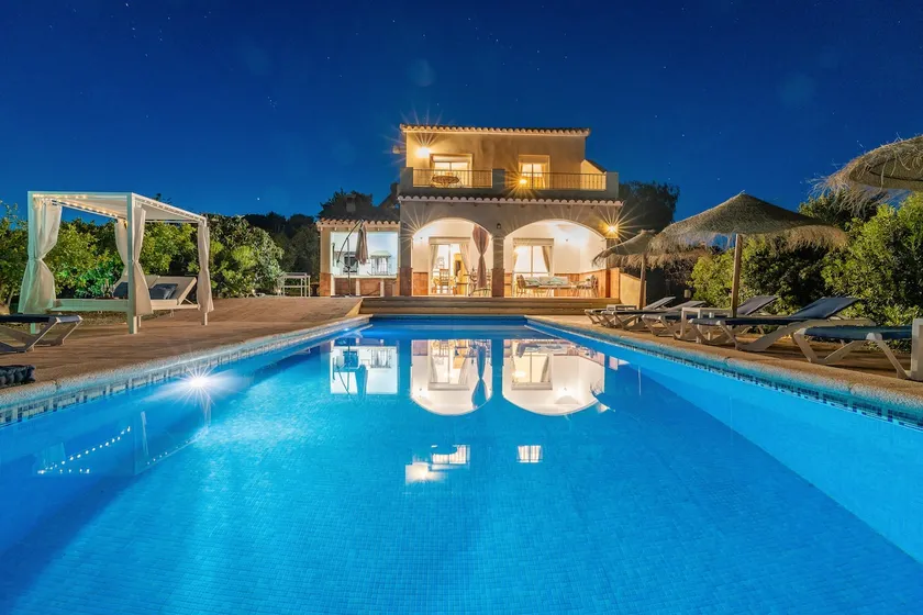 Villa Botin,Heated Pool, Wifi, A/C,BBQ, Sea View ! - Image 1
