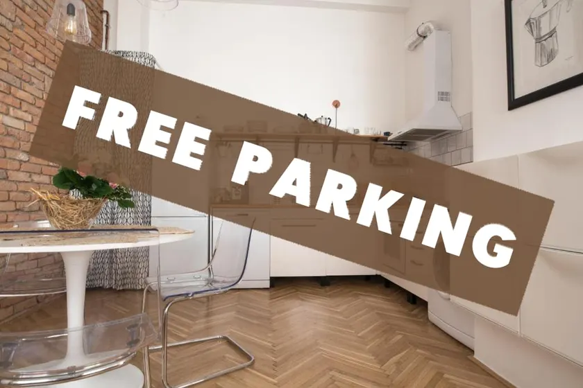 VINTAGE STYLE ”TRABI” APARTMENT IN BUDAPEST - Image 1