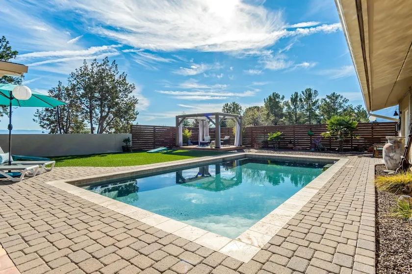 Private POOL & HOT TUB Serenity Privacy ZEN Oasis - Image 1