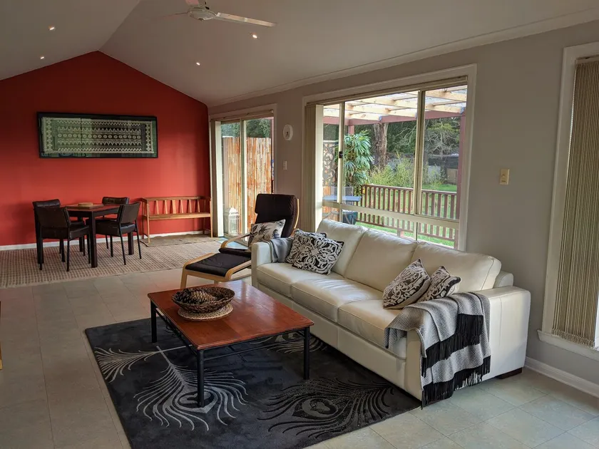 Wombat Forest Country Retreat - Image 1