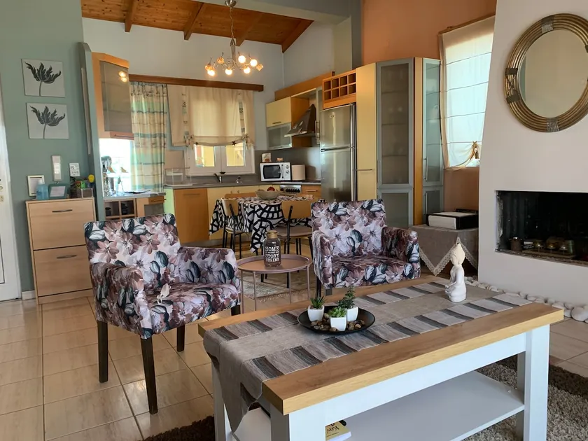 Aquarella Apartment - Image 1