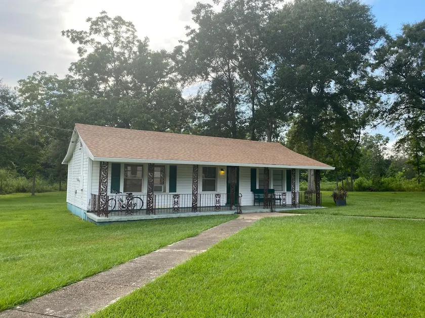 Mimi's Guest Cottage - Image 1