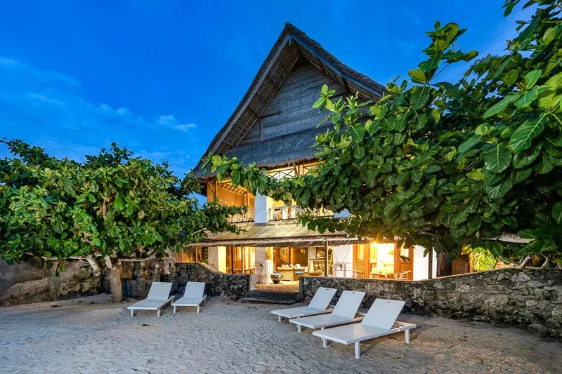Kainalu Beach House - Image 1