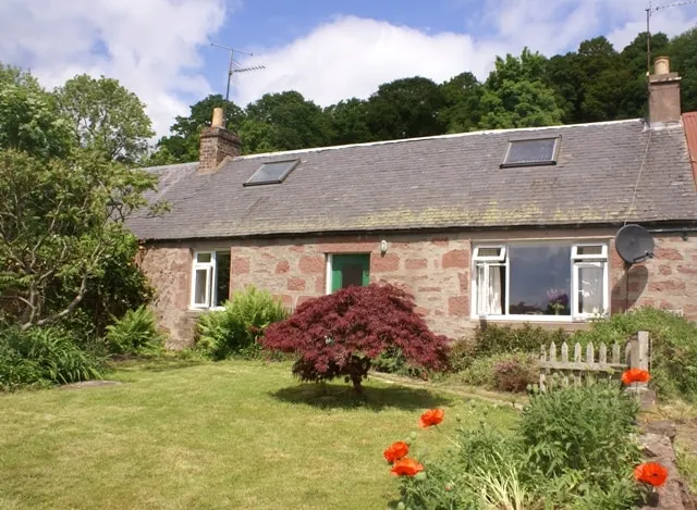 Smithy Cottage - Image 1