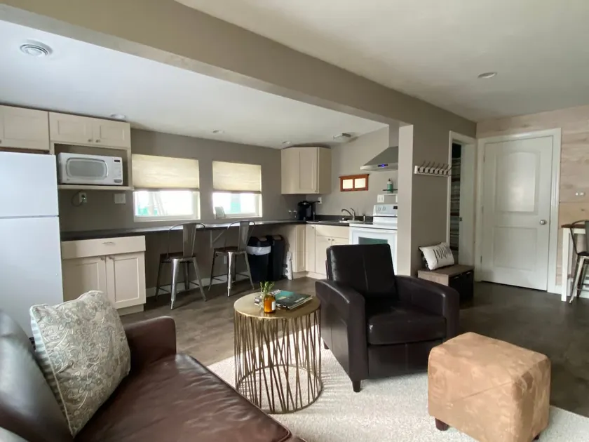Cozy Guest House with Lake views. - Image 1