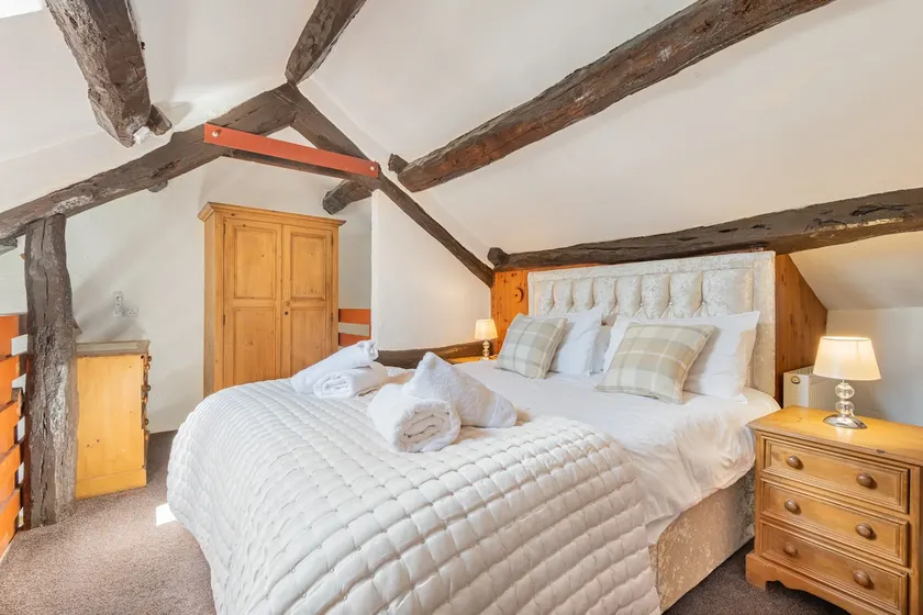 Cottage 1, Old Farmhouse Mews - Image 1