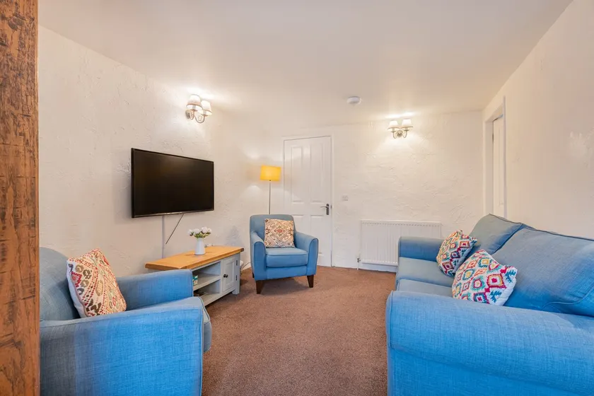 Cottage 2, Old Farmhouse Mews - Image 1
