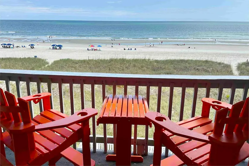 C3 - Oceanfront Condo - King Suite / Fast WiFi - Image 1