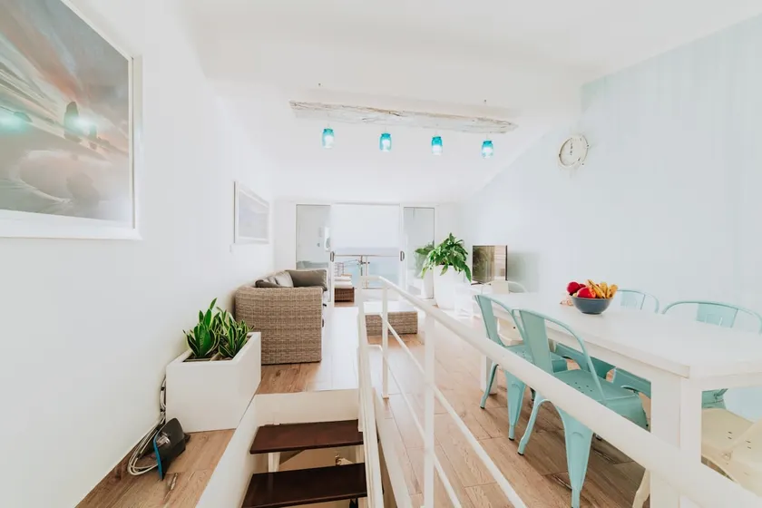 Paul do Mar Beach House - Image 1