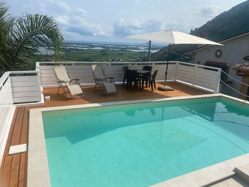 Panoramic villa (minimum 2 people) - Image 1