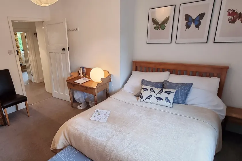 The Flat at Conway House - Image 1
